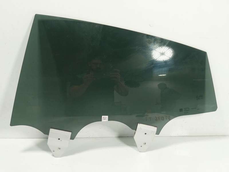 Recambio de cristal puerta trasero izquierdo para porsche taycan (y1a) 4s referencia OEM IAM   