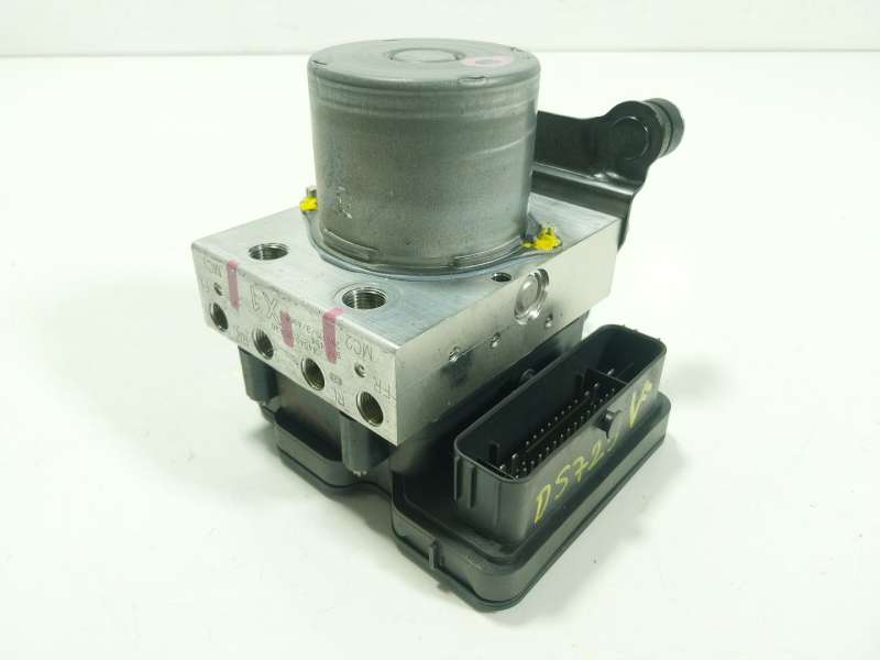 Recambio de abs para toyota yaris (_p21_, _pa1_, _ph1_) 1.5 hybrid (mxph10) referencia OEM IAM  445400DA30 
