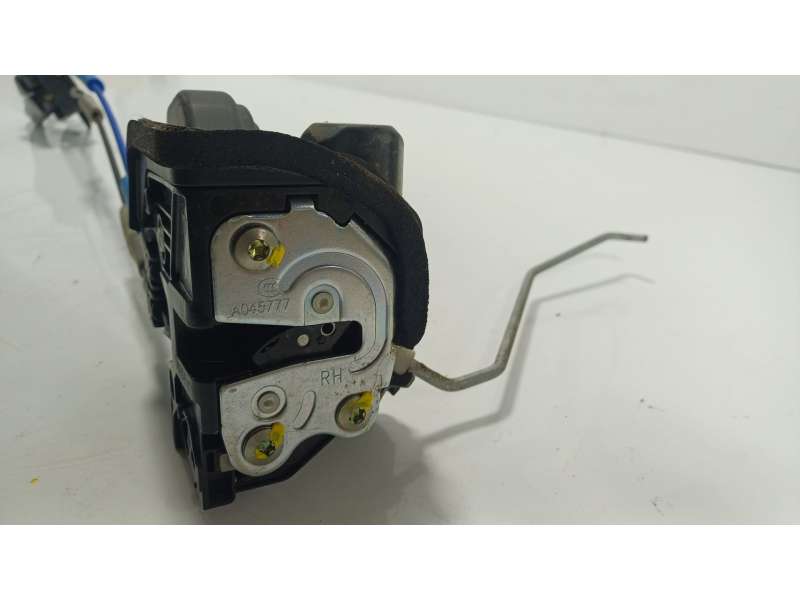 Recambio de cerradura puerta trasera izquierda para kia picanto iii (ja) 1.0 referencia OEM IAM  A045777 