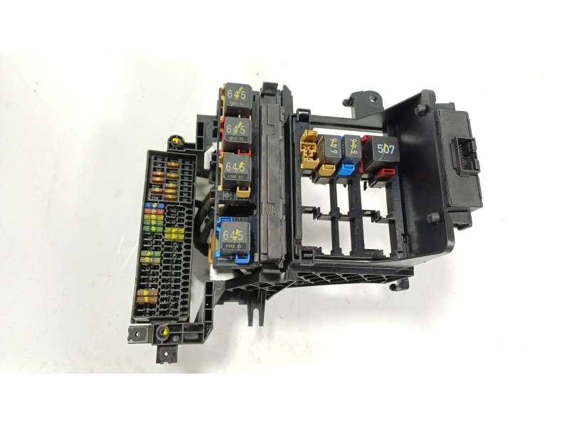Recambio de caja reles / fusibles para volkswagen touran (1t3) 1.6 tdi referencia OEM IAM  1T1970 