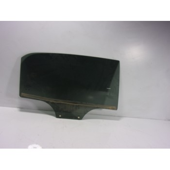 CRISTAL PUERTA TRASERO DERECHO 