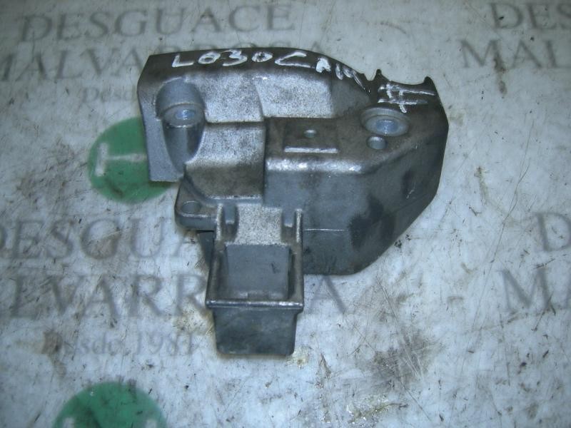 Recambio de soporte cambio para renault scenic (ja..) 1.4 16v fairway referencia OEM IAM   