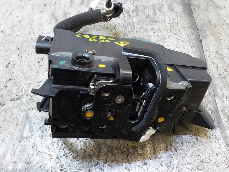 Recambio de cerradura puerta delantera derecha para peugeot 308 1.2 12v e-thp referencia OEM IAM 9810309380  