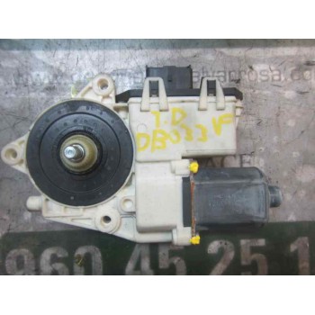 MOTOR ELEVALUNAS TRASERO DERECHO 922489 