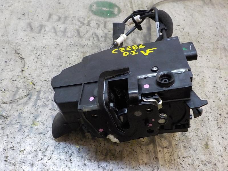 Recambio de cerradura puerta delantera izquierda para peugeot 308 1.2 12v e-thp referencia OEM IAM 9810309480  