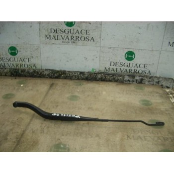 BRAZO LIMPIA DELANTERO DERECHO 