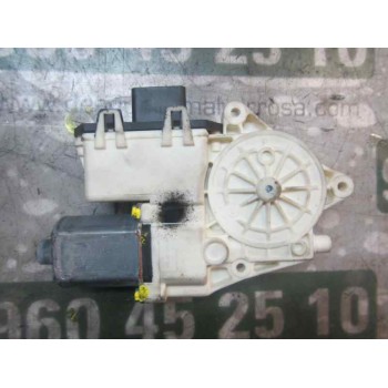 MOTOR ELEVALUNAS TRASERO IZQUIERDO 922390 