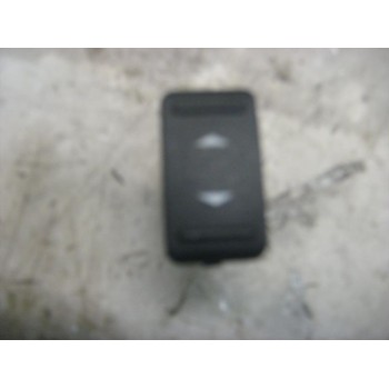 MANDO ELEVALUNAS TRASERO IZQUIERDO 