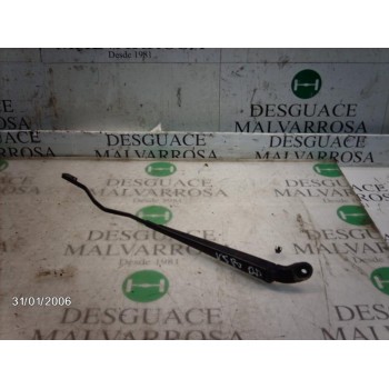 BRAZO LIMPIA DELANTERO DERECHO 