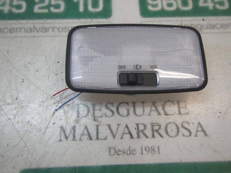 Recambio de piloto interior para toyota c-hr hybrid active referencia OEM IAM 8124002080C1  