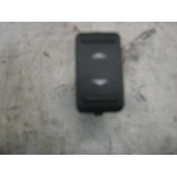 MANDO ELEVALUNAS TRASERO DERECHO 