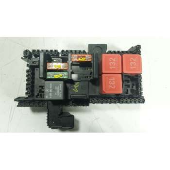 CAJA RELES / FUSIBLES A2059068501 A2059068501 