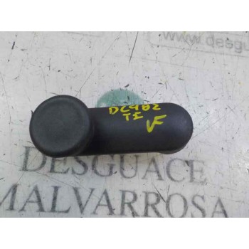 MANETA ELEVALUNAS TRASERA IZQUIERDA 13288655 