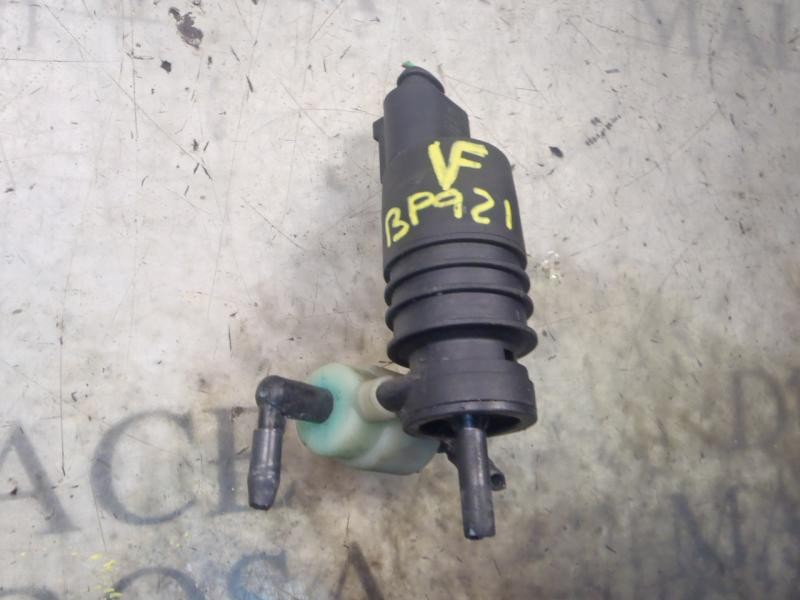 Recambio de bomba limpia para volkswagen polo berlina (6n2) conceptline referencia OEM IAM   