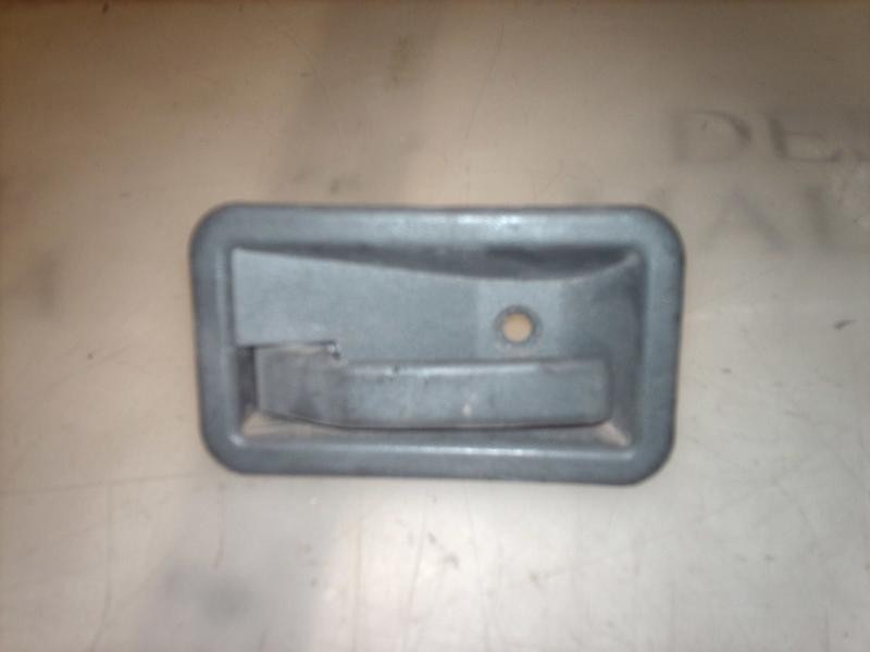 Recambio de maneta interior delantera izquierda para renault clio i phase iii 1.9 d rn referencia OEM IAM   