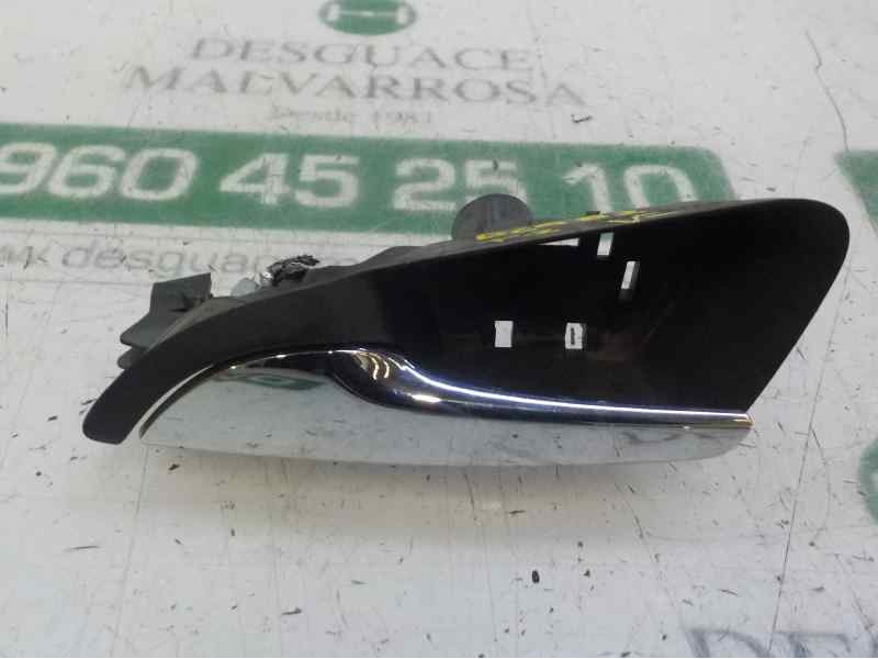 Recambio de maneta interior trasera izquierda para opel astra j sports tourer excellence referencia OEM IAM 13258679  