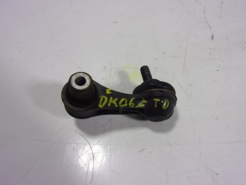 Recambio de tirante trasero derecho para skoda kodiaq 2.0 tdi referencia OEM IAM 5Q0505465C  