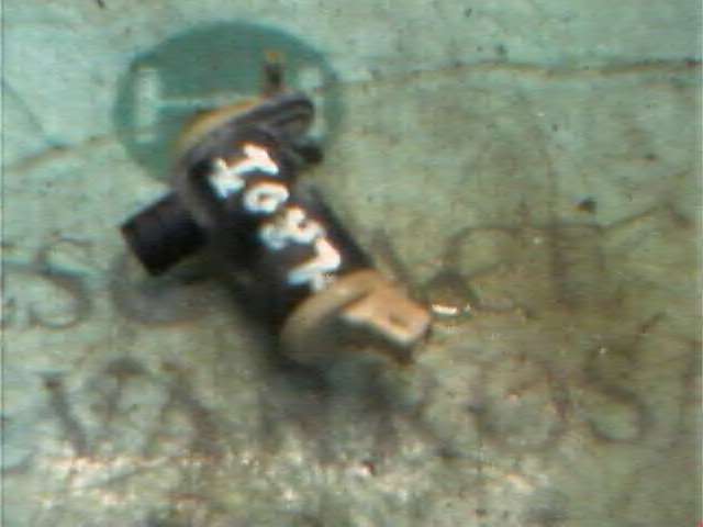 POMPE D'EAU DE NETTOYAGE DU PARE BRISE FORD SCORPIO 2.0 OHC
