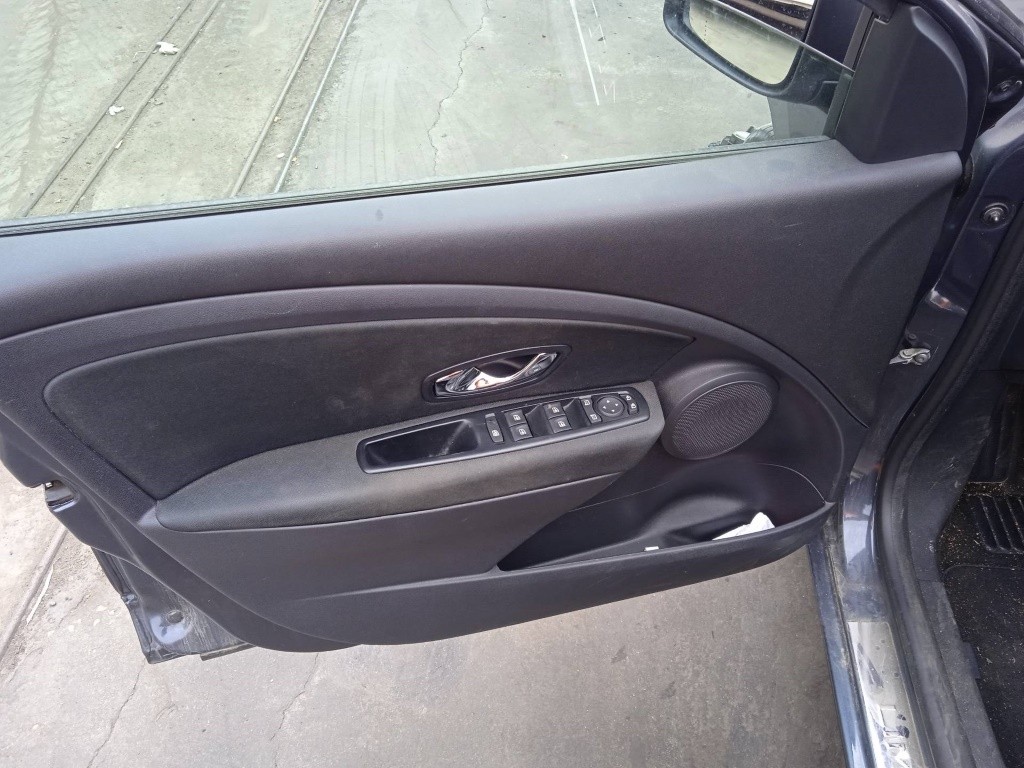 410018218R FRONT RIGHT BRAKE CALIPER FOR RENAULT MEGANE III  