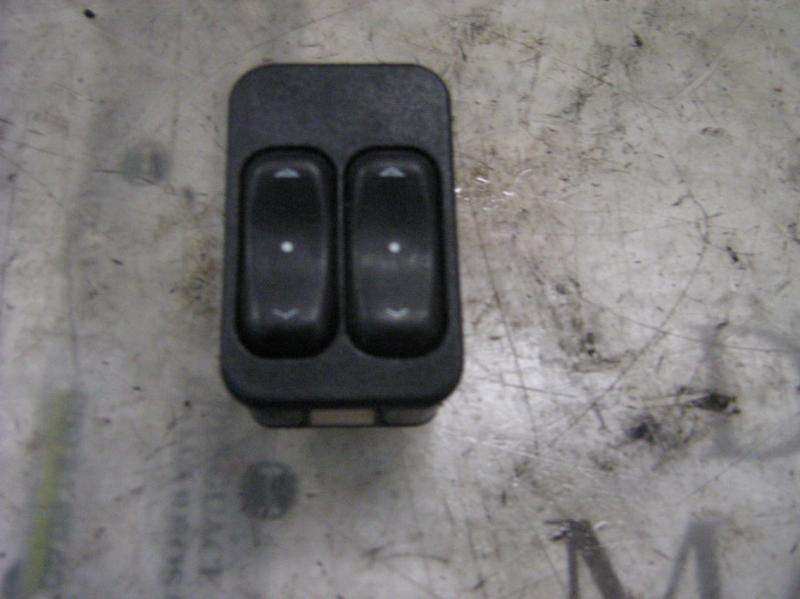 LEFT FRONT POWER WINDOW SWITCH OPEL ASTRA G BERLINA Comfort