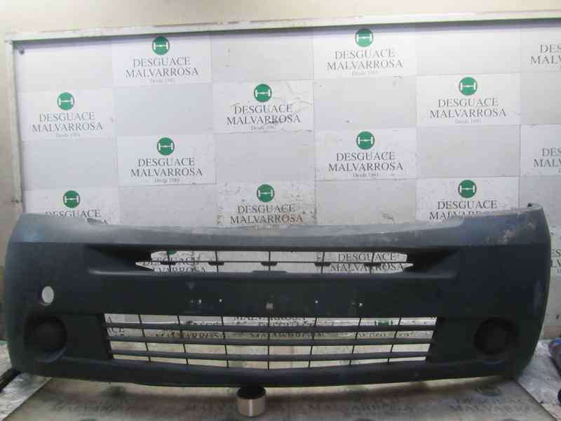 LE PARE-CHOC AVANT NISSAN INTERSTAR MOD. 04 X70 Caja cerrada, L 1 H 2, techo