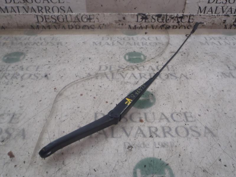 FRONT RIGHT WINDSHIELD WIPER ARM FORD FOCUS BERLINA CAP Ambiente D