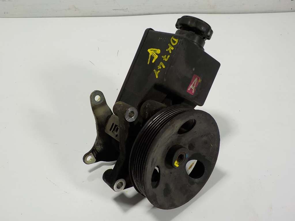 POMPE DE DIRECTION SSANGYONG RODIUS 2.7 Turbodiesel CAT