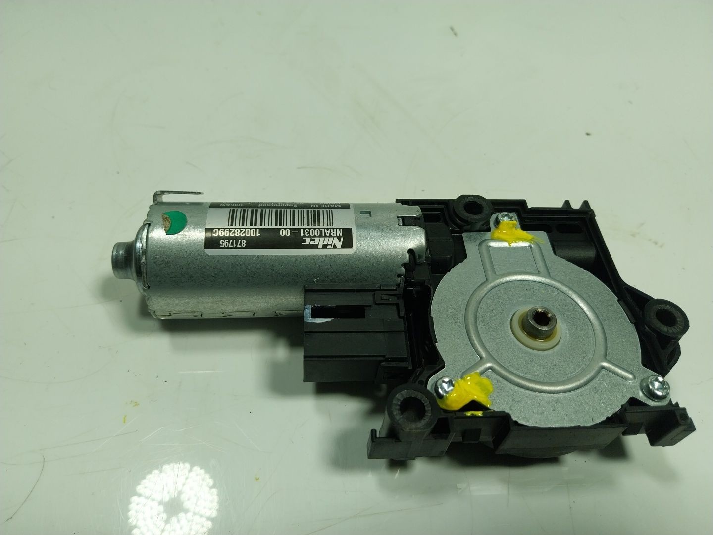 ELEKTRISCHER DACHMOTOR PORSCHE PANAMERA